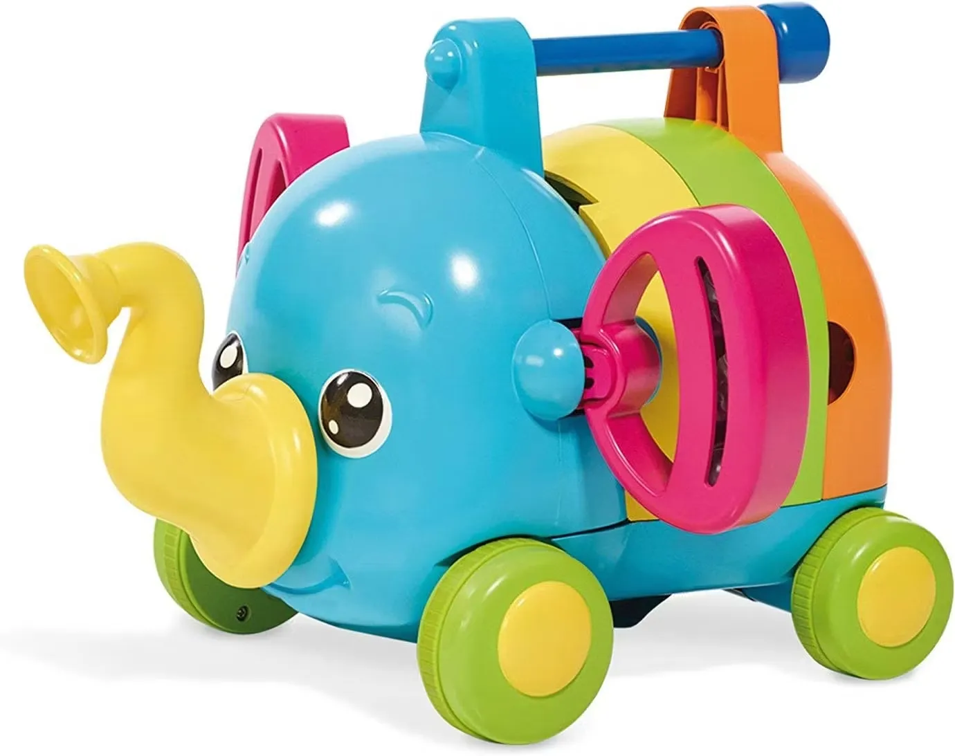 En glad kund provar sin interaktiva för bebis och känner att en egen måste få följa med hem.